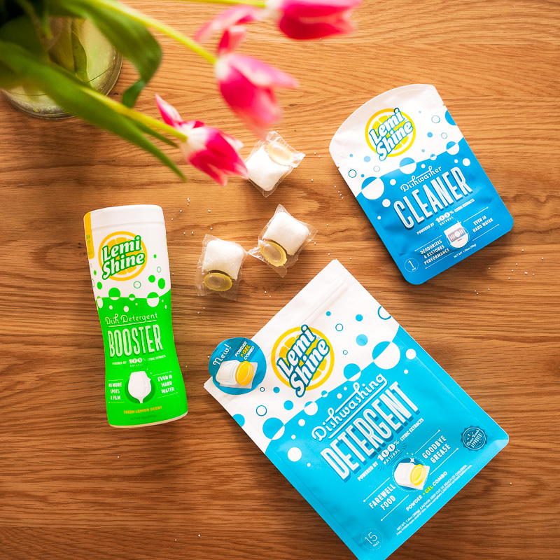 The Best Cleaning Products for Your Spring Cleaning Checklist with Lemi Shine by Dallas lifestyle blogger Kileen of cute & little