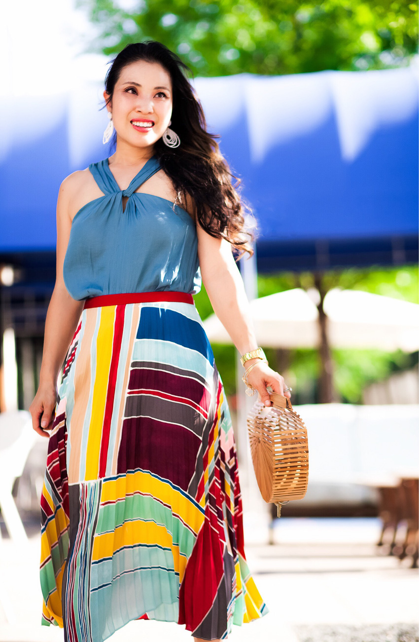Shake Up Your Summer!  3 Tips for Wearing Colorful Fashion and Prints by Dallas petite fashion blogger Kileen of cute and little